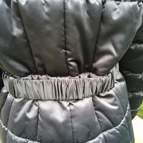 D.E.T.A.I.L.S INTL Quilted Puffy Belted Winter Coat - Picture 5 of 6
